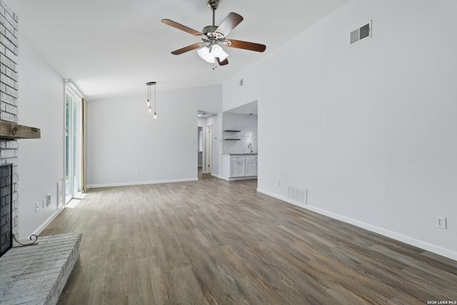 10130 Galesburg, San Antonio, TX 78250
