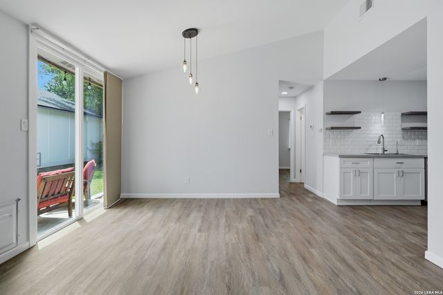 10130 Galesburg, San Antonio, TX 78250