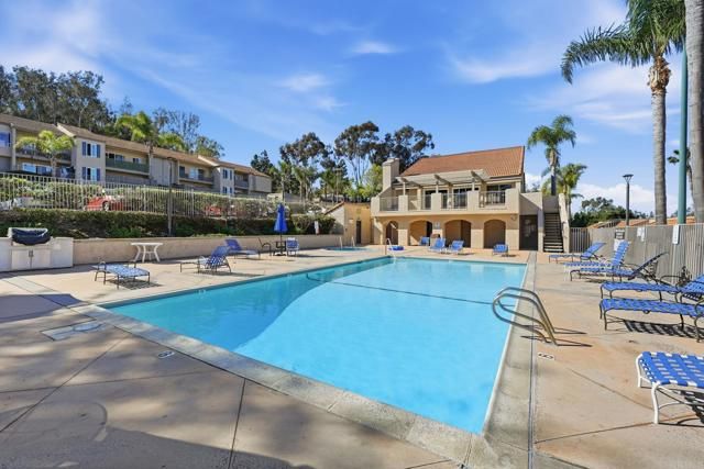 2360 Hosp Way 129, Carlsbad, CA 92008