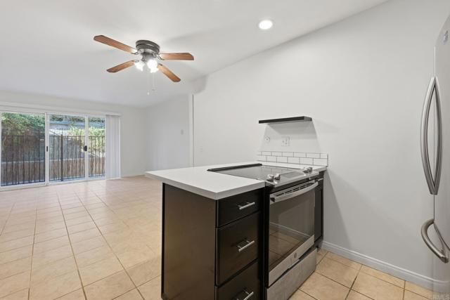 2360 Hosp Way 129, Carlsbad, CA 92008