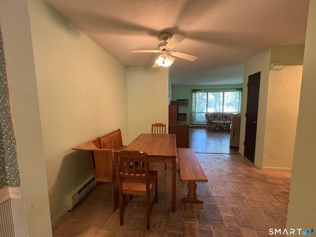 37 Wellington Drive 37, Farmington, CT 06032