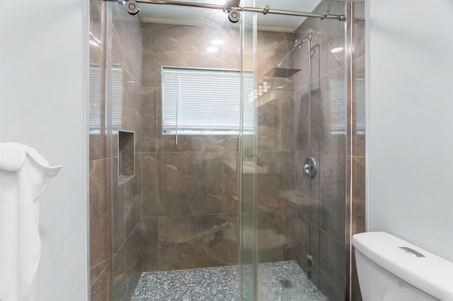 5557 N Cameo Drive N, Boca Raton, FL 33433