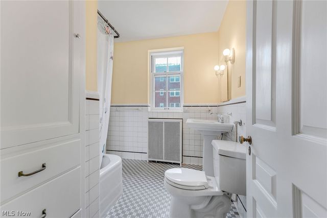 13415 Shaker Boulevard 11H4, Cleveland, OH 44120