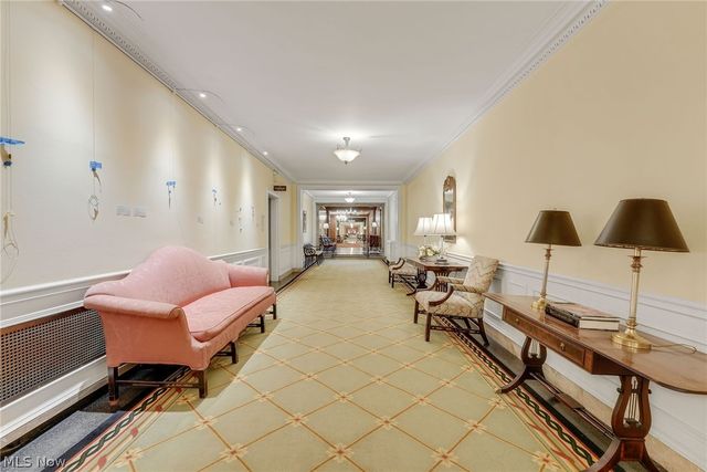 13415 Shaker Boulevard 11H4, Cleveland, OH 44120