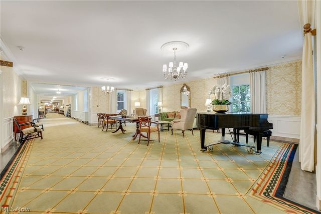 13415 Shaker Boulevard 11H4, Cleveland, OH 44120
