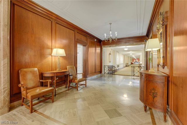 13415 Shaker Boulevard 11H4, Cleveland, OH 44120