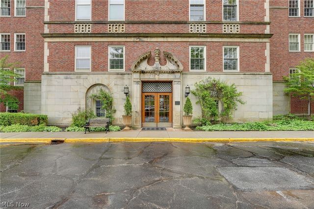 13415 Shaker Boulevard 11H4, Cleveland, OH 44120