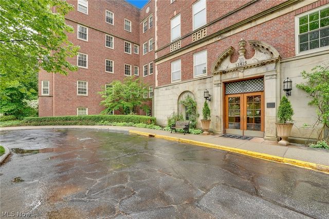 13415 Shaker Boulevard 11H4, Cleveland, OH 44120
