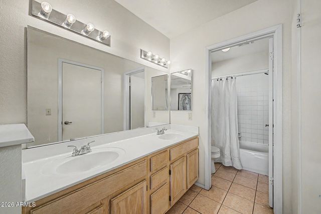 1702 E FREMONT Road, Phoenix, AZ 85042