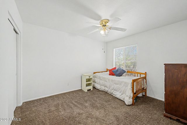 1702 E FREMONT Road, Phoenix, AZ 85042