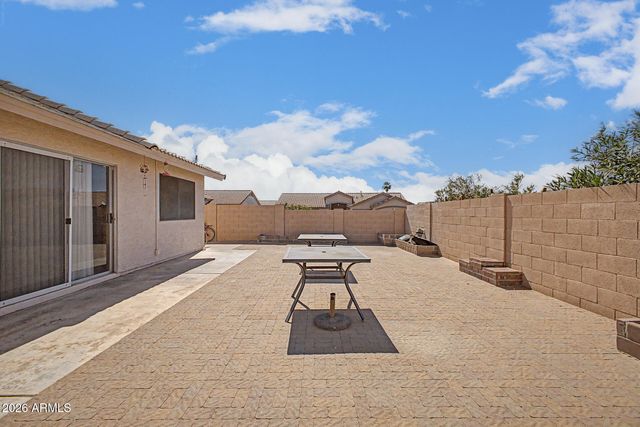 1702 E FREMONT Road, Phoenix, AZ 85042