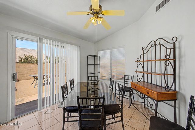 1702 E FREMONT Road, Phoenix, AZ 85042