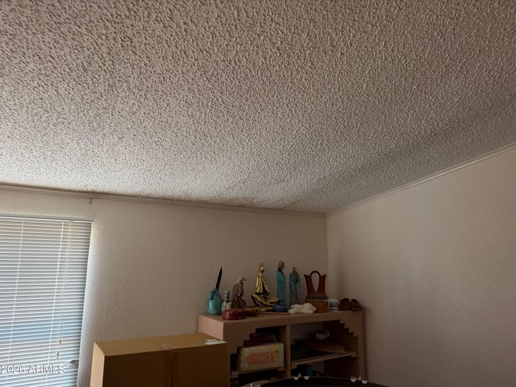 Image 13 of property listing at 2576 NE DUCK LAKE Road B, Heber, AZ 85928