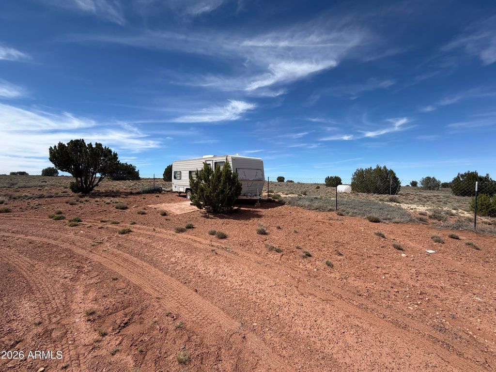 Image 14 of property listing at 2576 NE DUCK LAKE Road B, Heber, AZ 85928