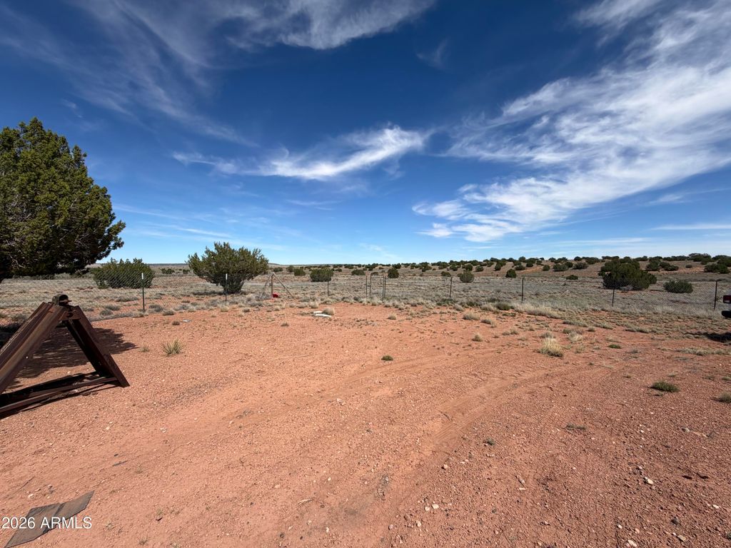 Image 16 of property listing at 2576 NE DUCK LAKE Road B, Heber, AZ 85928
