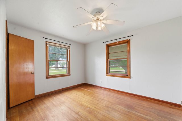 742 N Flora, Wichita, KS 67212