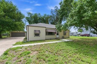 742 N Flora, Wichita, KS 67212