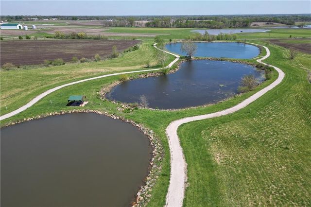 27612 E 128th Court, Lee's Summit, MO 64086