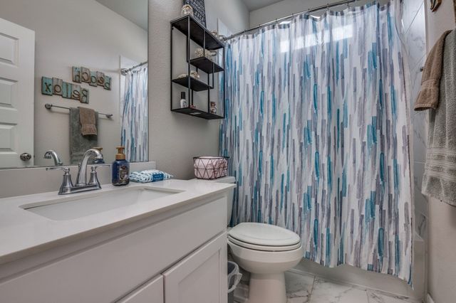 153 Arrow Wood Road, Waxahachie, TX 75165