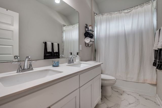 153 Arrow Wood Road, Waxahachie, TX 75165