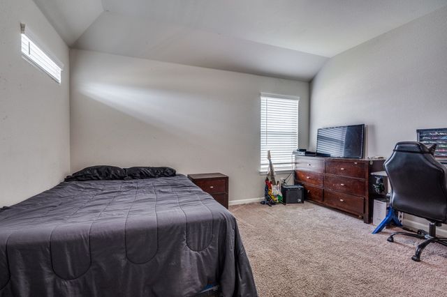 153 Arrow Wood Road, Waxahachie, TX 75165