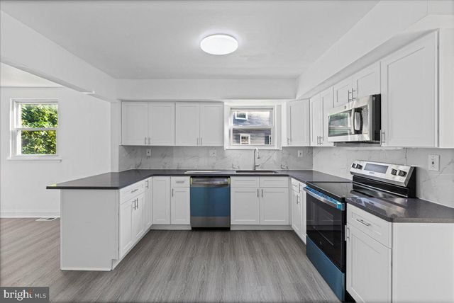 133 ABBEY RD, Voorhees, NJ 08043