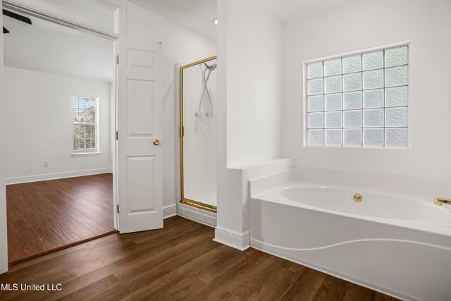 11118 Oakcrest Drive, D'iberville, MS 39540