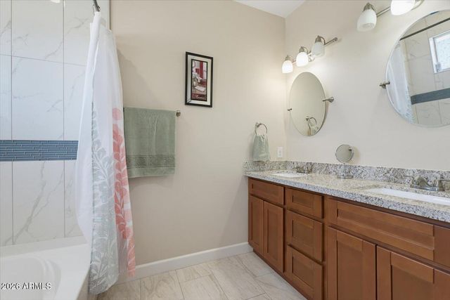 7325 W Wolf Street, Phoenix, AZ 85033