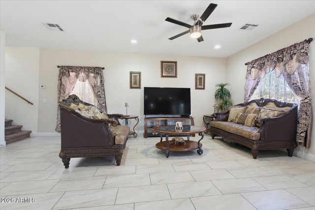 7325 W Wolf Street, Phoenix, AZ 85033