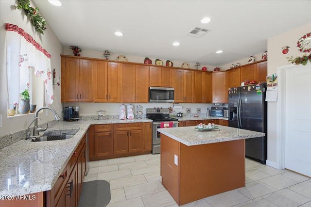 7325 W Wolf Street, Phoenix, AZ 85033