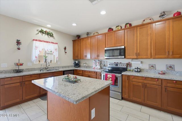 7325 W Wolf Street, Phoenix, AZ 85033