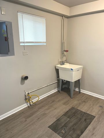 17658 Lincoln Avenue, Homewood, IL 60430