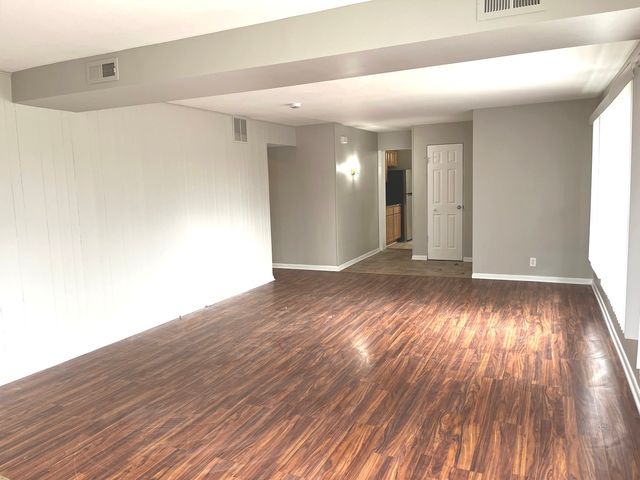 17658 Lincoln Avenue, Homewood, IL 60430