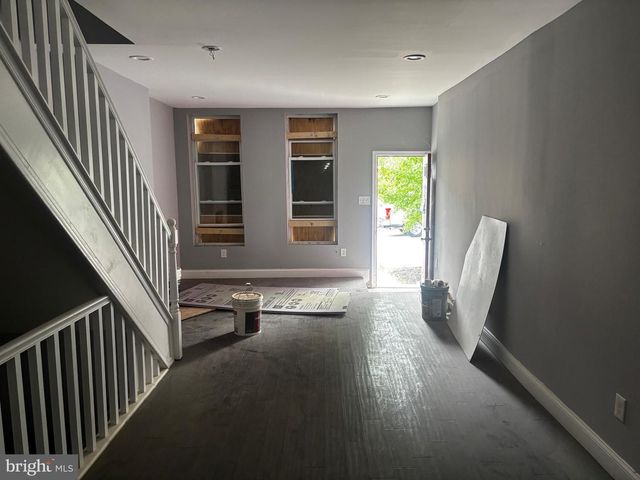 1829 N BOND ST, Baltimore, MD 21213