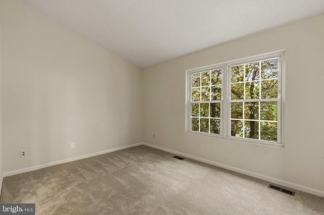 8071 TOPPER CT, Alexandria, VA 22315