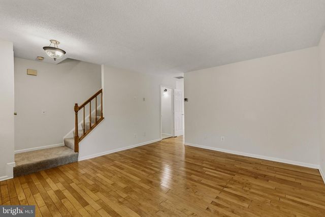8071 TOPPER CT, Alexandria, VA 22315