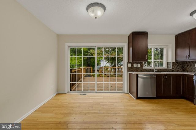 8071 TOPPER CT, Alexandria, VA 22315