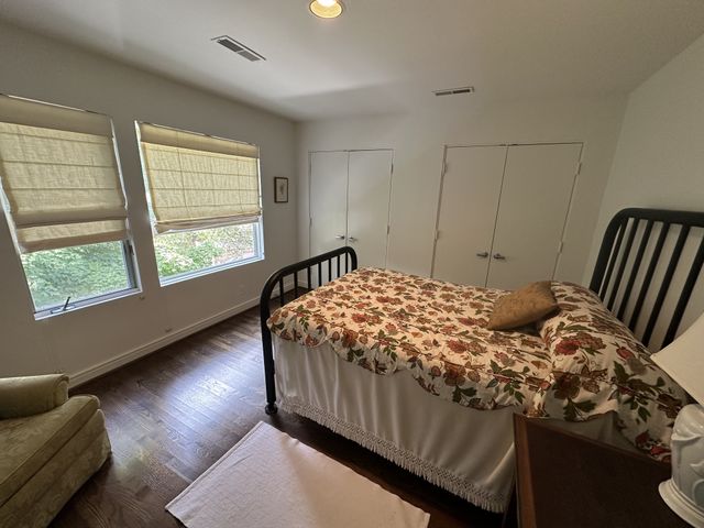 533 Harpeth Trace Dr, Nashville, TN 37221