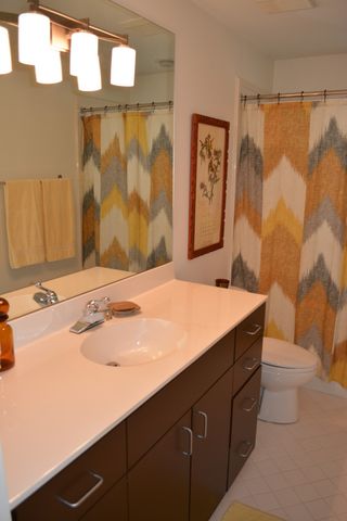 533 Harpeth Trace Dr, Nashville, TN 37221