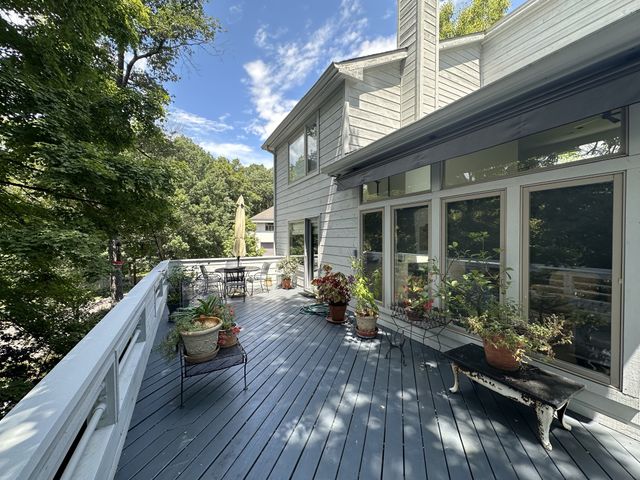 533 Harpeth Trace Dr, Nashville, TN 37221