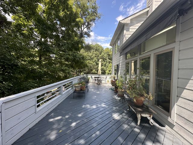 533 Harpeth Trace Dr, Nashville, TN 37221