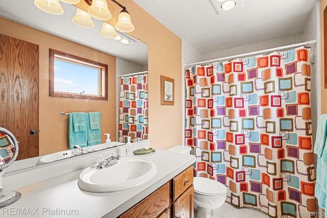 61959 Topsfield Lane, Lyon Charter Township, MI 48178