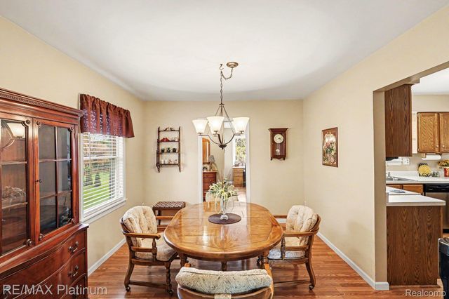 61959 Topsfield Lane, Lyon Charter Township, MI 48178