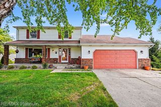 61959 Topsfield Lane, Lyon Charter Township, MI 48178