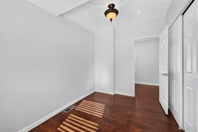 7146 Mardel Avenue, St Louis, MO 63109