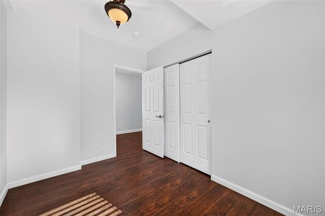 7146 Mardel Avenue, St Louis, MO 63109