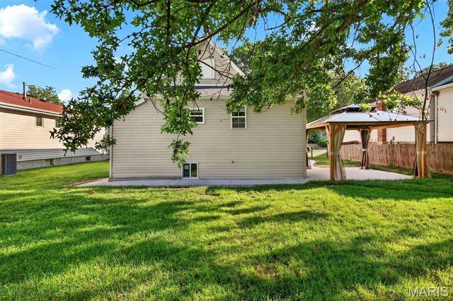 7146 Mardel Avenue, St Louis, MO 63109