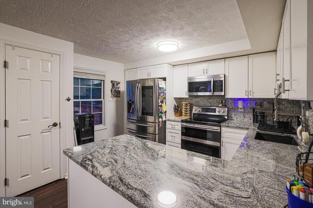 1334 HOLLOW GLEN, Chestnut Hill Cove, MD 21226