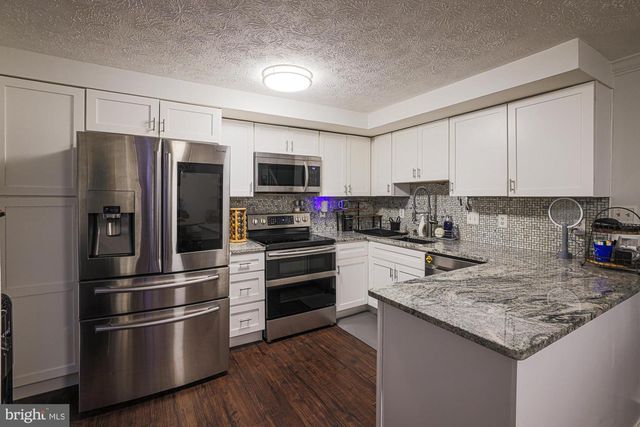 1334 HOLLOW GLEN, Chestnut Hill Cove, MD 21226