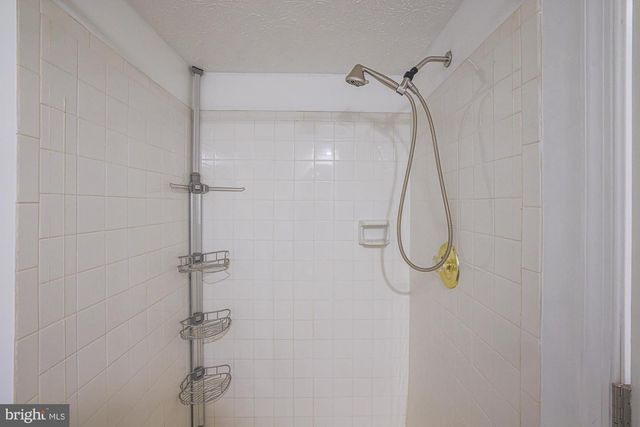 1334 HOLLOW GLEN, Chestnut Hill Cove, MD 21226